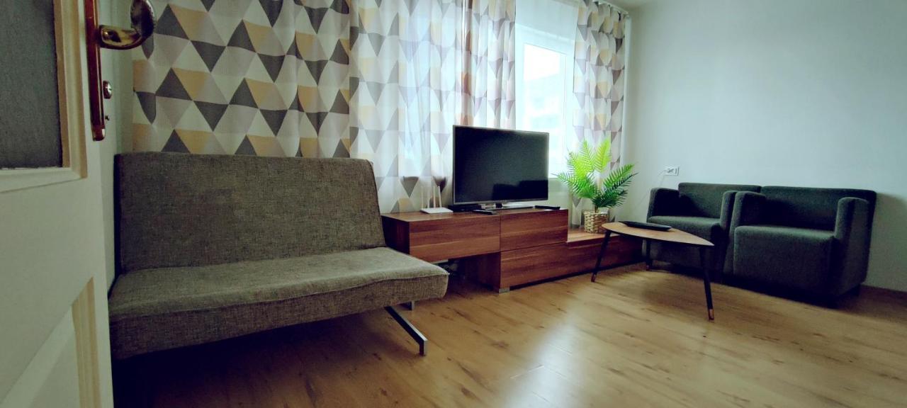 Akropole Apartment In Рига Екстериор снимка